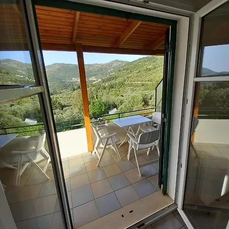 Lontza Apartment